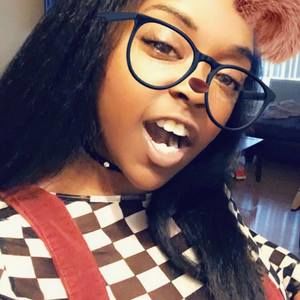 Meet your Posher, Junnie